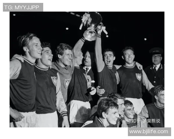 足球史记列传：从古至今的绿茵传奇与伟大球员的辉煌历程