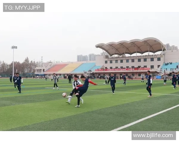 足球前几天的精彩瞬间回顾与分析让我们重新感受比赛的热情与激情